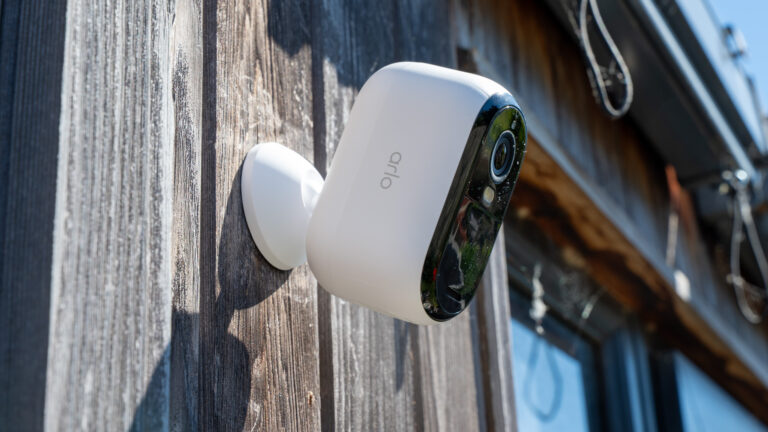 Arlo Essential 3 2K : Avis et test de la caméra de sécurité